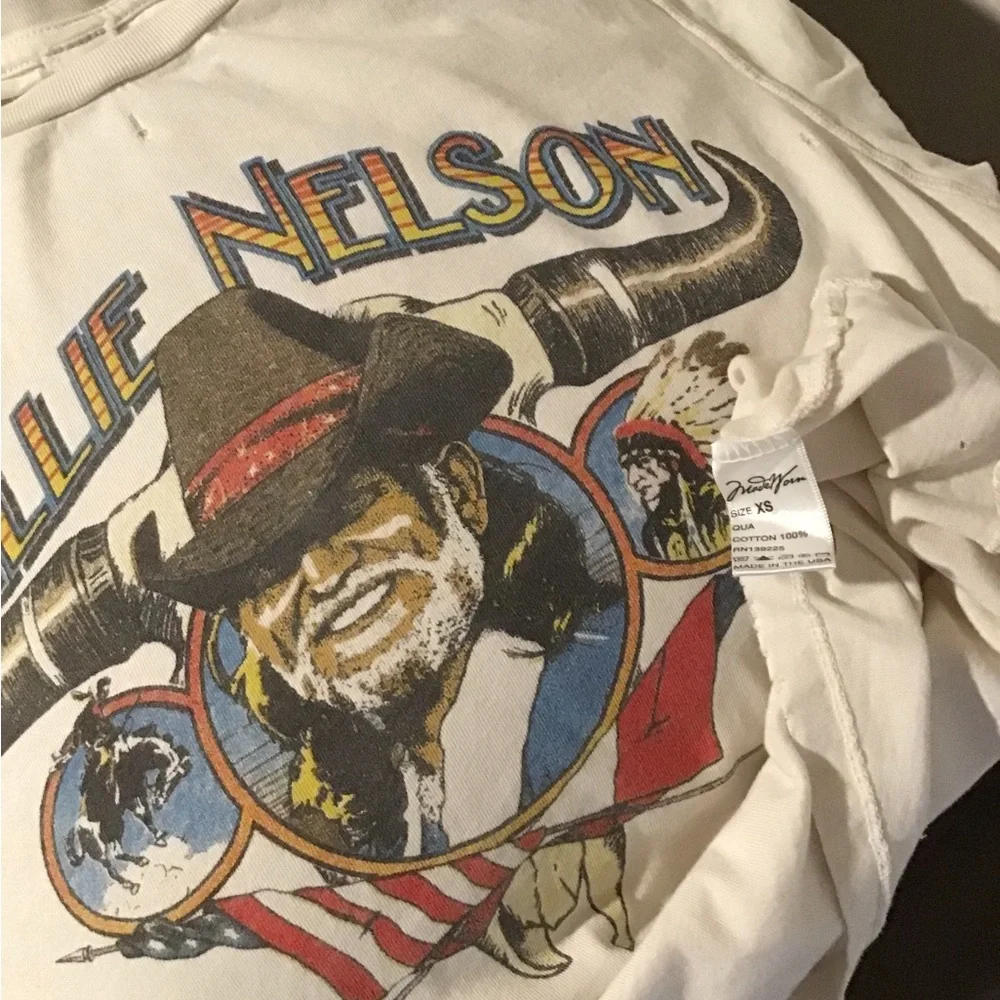 MadeWorn Factory Distressed Willie Nelson Short Sleeve Tee Vintage Inspired XS - Picture 3 of 4